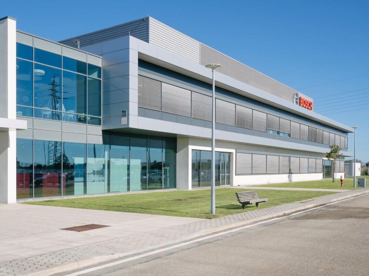 Bosch investiert 100 Millionen Euro